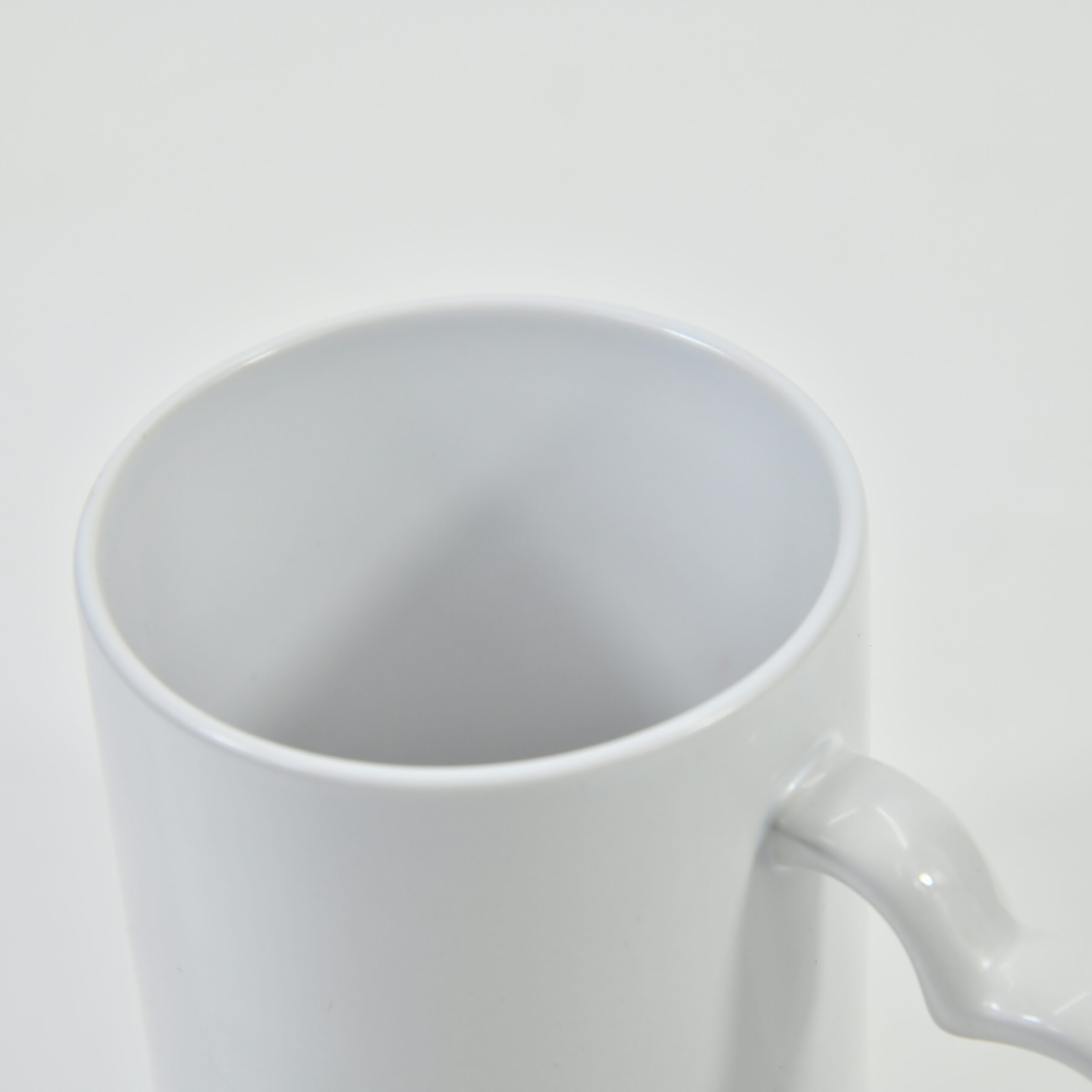 Blank Porcelain Mugs and Cups, Plain White and Black Ceramic Sublimation  Coffee Cups and Mugs