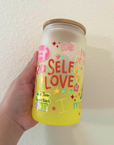 16/20oz Gradient Color Glass Jar Beer Glass Can with Lid and Straw photo review