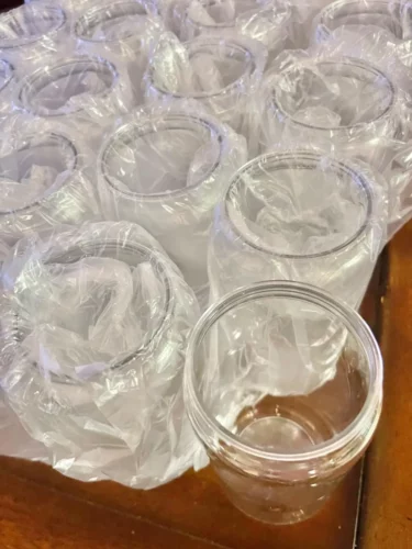 16oz Transparent Acrylic Plastic Libbey Beer Can w/PP Lids photo review
