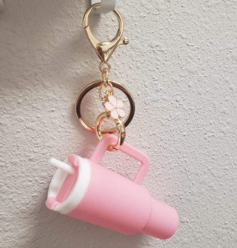 Mini Tumbler Mug Keychain Accessory With Detachable Storage For Lip Balm photo review