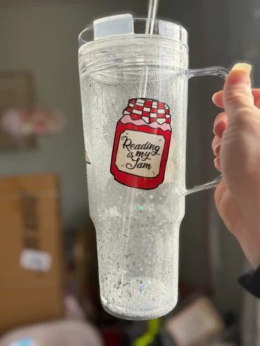 40oz Clear Acrylic Plastic Snow Globe Cups with Colored Lids & Straws 20pcs photo review