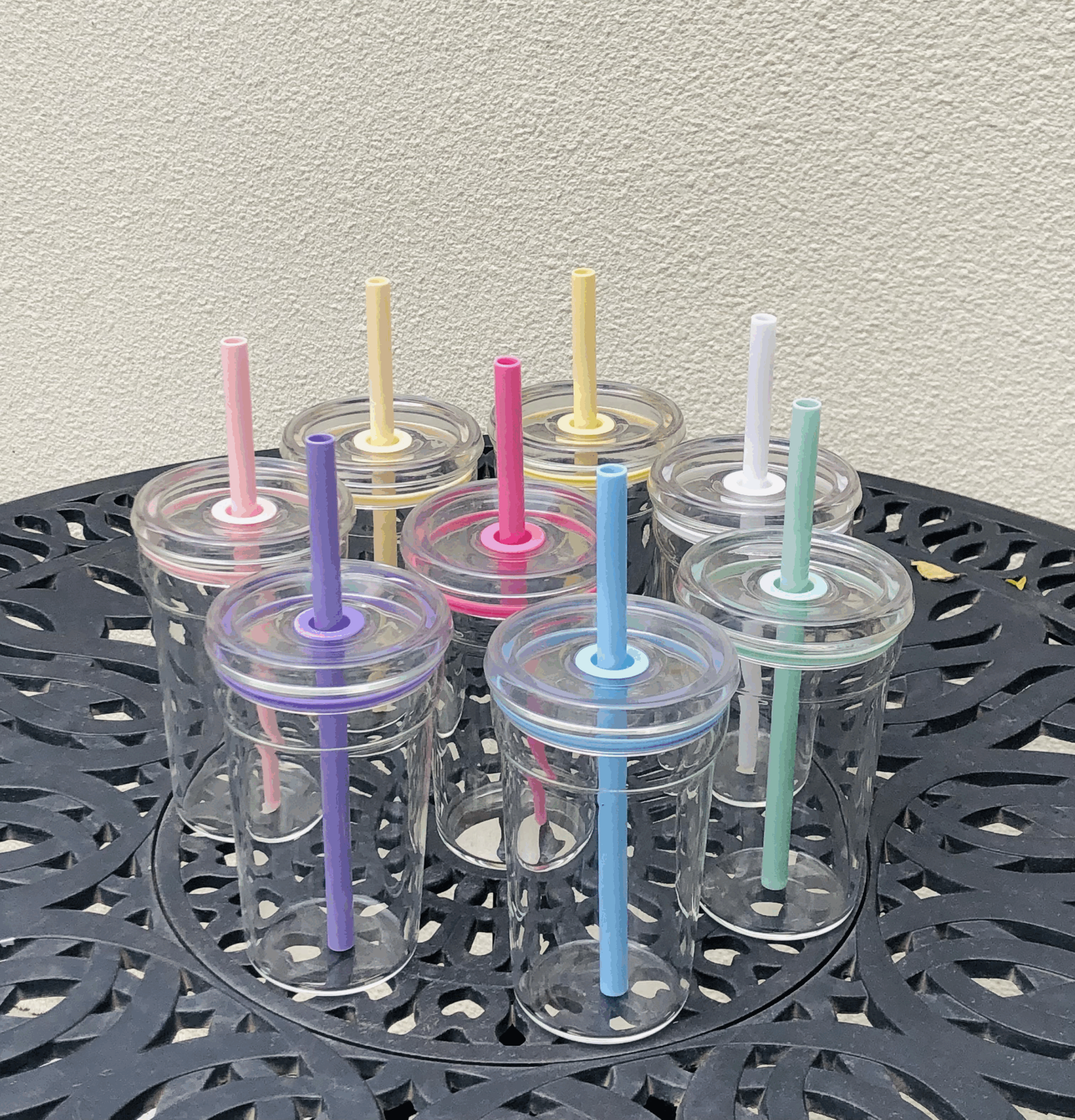 real-shot-2-of-16oz-acrylic-plastic-coffee-cup-single-layer-straw-cup