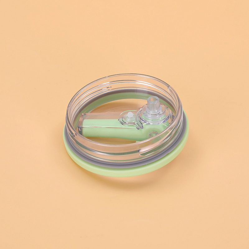 green-threaded-leakproof-replacement-lids-for-40oz-car-cups