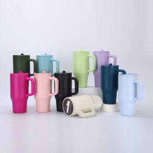 display-of-20oz-30oz-colored-powder-coated-travel-mug-with-leak-proof-lids-for-laser-engraving